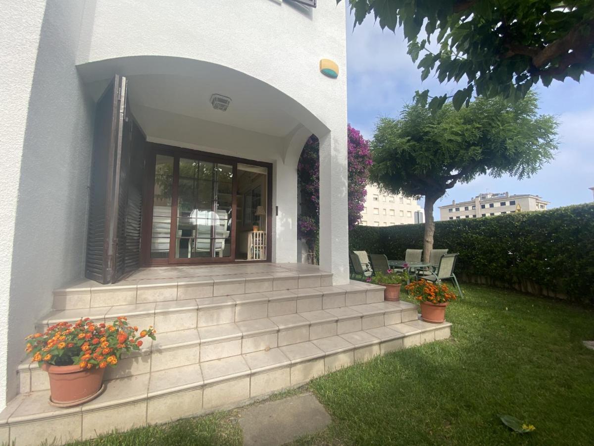 R17 Casa Merce Rodoreda Calafell Εξωτερικό φωτογραφία