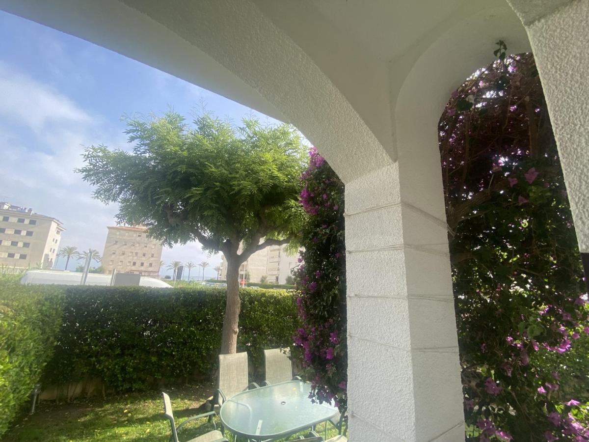 R17 Casa Merce Rodoreda Calafell Εξωτερικό φωτογραφία