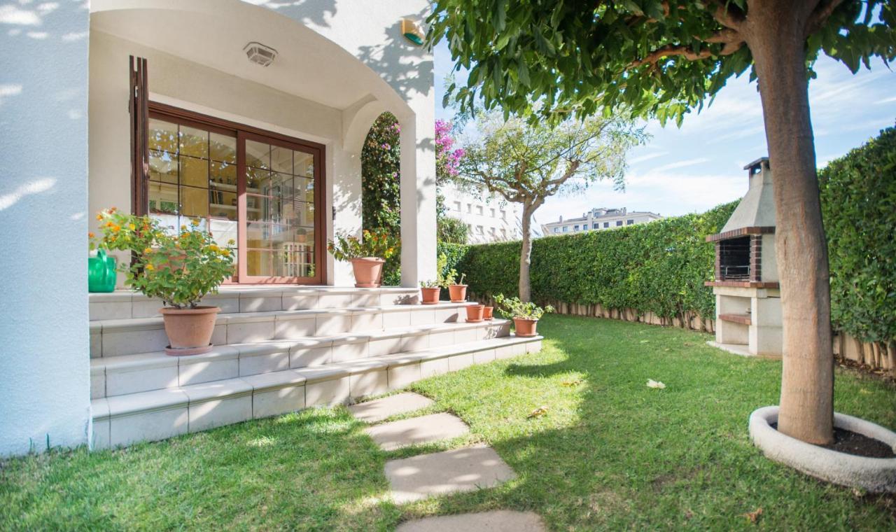 R17 Casa Merce Rodoreda Calafell Εξωτερικό φωτογραφία